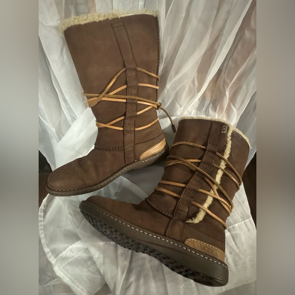 UGG Catalina Tall Boots - Leather Laced